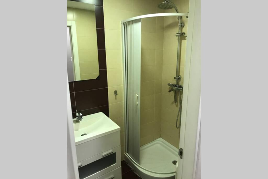 Apartament Loft Con Entrada Autonoma/Terraza/Wifi En Centro A Coruña Zewnętrze zdjęcie